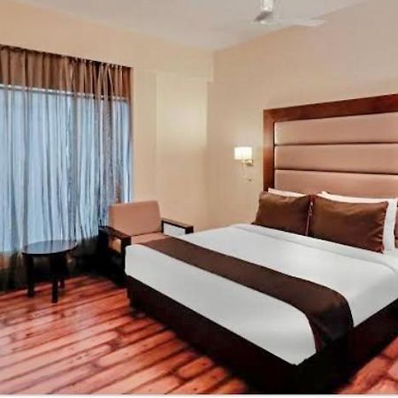Vedantam Hotel Haridwar Exterior photo