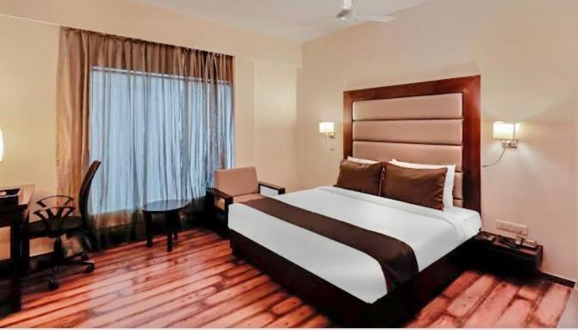 Vedantam Hotel Haridwar Exterior photo